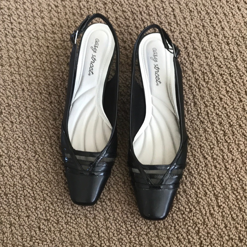 Black Patent Leather Pumps
